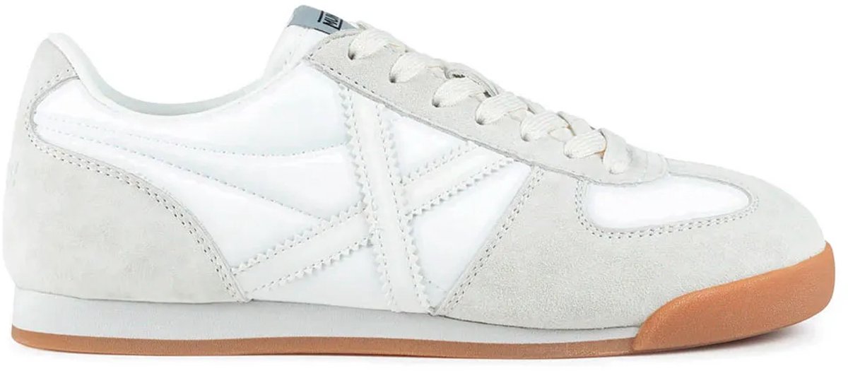 Munich Stereo 12 Schoenen Wit EU 42 Vrouw