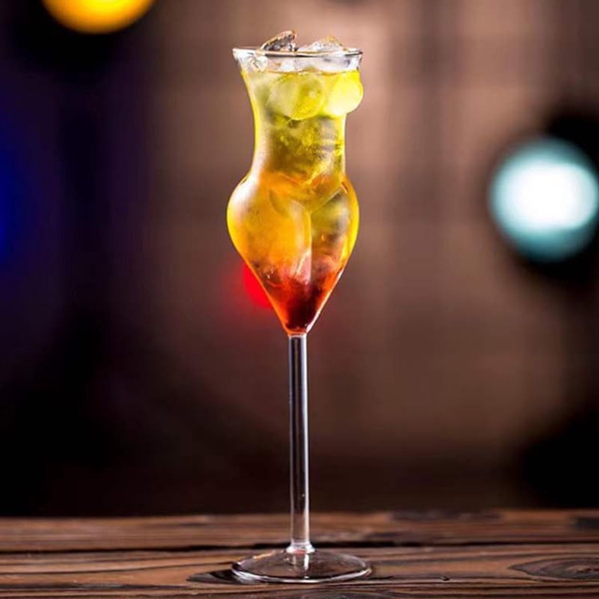 Set van 2 Lichaamsvormige Cocktailglazen, Hoogwaardige Champagneglazen voor Bruiloft, Feest en Diner - 200 ml Exspresso Martini Glazen