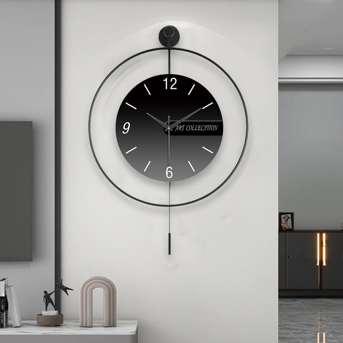 SnelShoppen - IDAMAKON Wandklok Groot Modern 70 cm, Decoratieve Wandklok met Slinger, Geruisloze Kwarts Wandklokken voor Woonkamer, Keuken, Kantoor, S