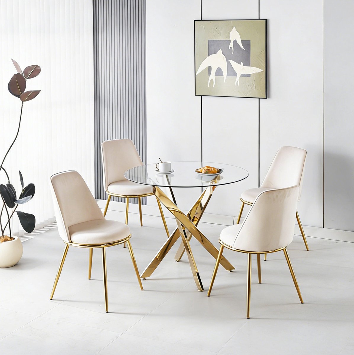 Wishdor Eettafelset met 4 stoelen - Ronde glazen tafel en hoge rugleuningen - Gouden metalen poten en fluwelen bekleding - Modern - Crème wit - Ø 80 x 75 cm