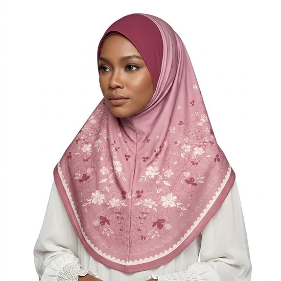 Roze hijab met bloemenprint in wit en bordeauxrood, met een bordeauxrode binnenzijde en een sierlijke rand.