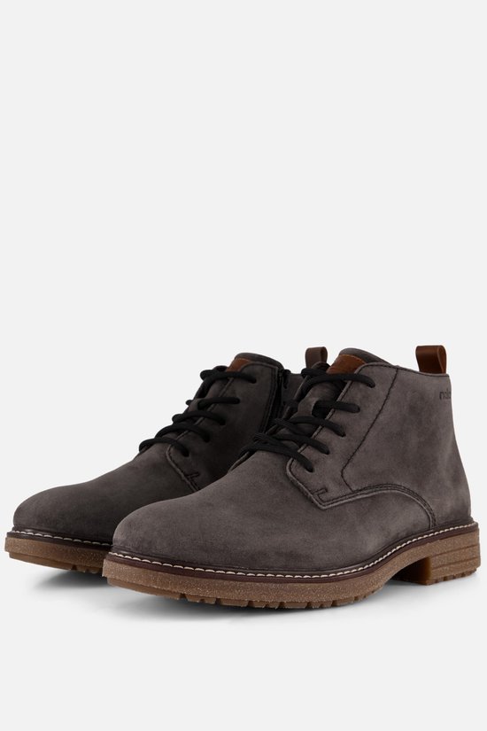 Grijze suède veterboots van Rieker met veters en een ritssluiting.