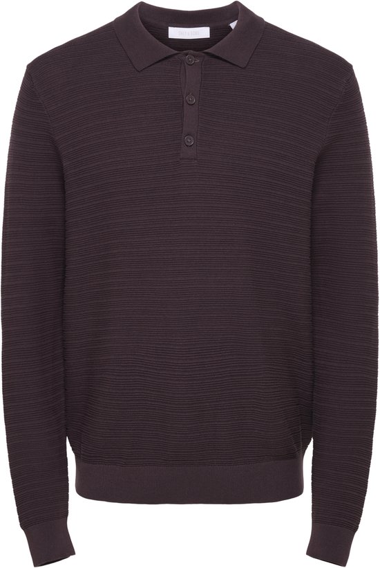 Donkerbruin gebreid poloshirt met knoopsluiting.