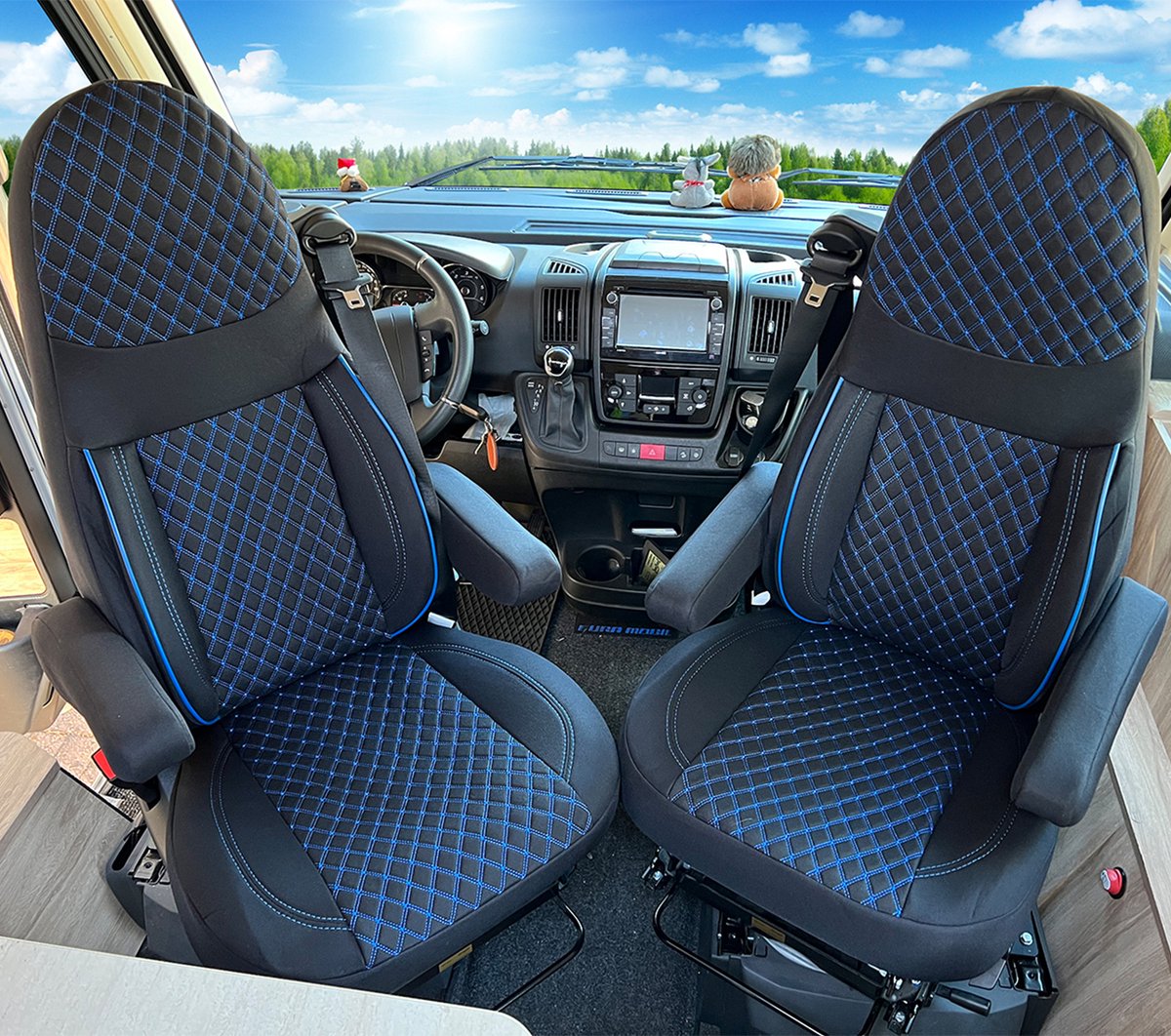 Premium Camper stoelhoezen voor Aguti GIS-Liner und Milan in Zwart/Blauw (2 losse stoelen)
