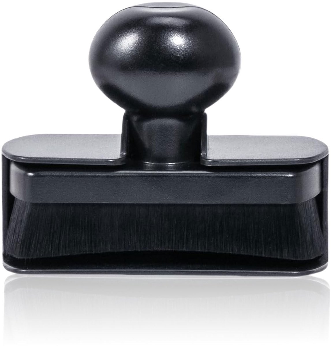 Dailygoods- Bandenverzorgingsapplicator met gebogen Borstel - Standaard - Veganistisch Ontwerp - Efficiënte Toepassing - 9 cm Lengte - Milieuvriendelijk - Bandenborstel