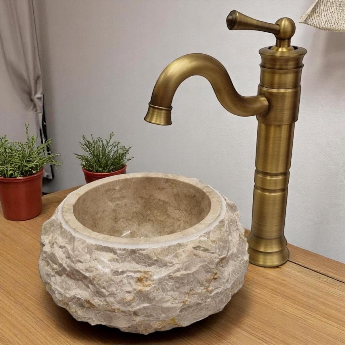 Marmeren opzetwastafel - Natuurstenen wasbak - Badkamer verfraaien - Ruwe gebroken buitenkant - Ø 25 cm - Beige