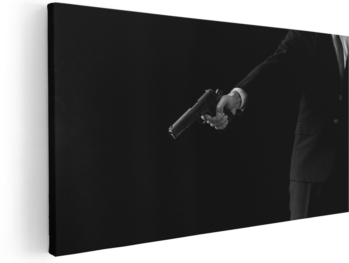 Artaza Canvas Schilderij Man met een Pistool in zijn Handen - 160x80 cm - Groot - Wanddecoratie Woonkamer - Schilderijen - Muurdecoratie