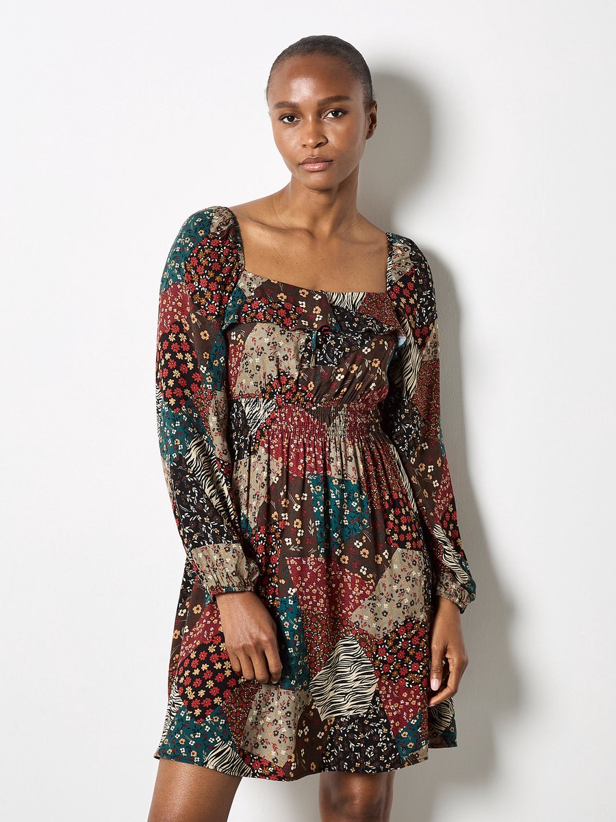 Boho-minijurk met patchworkprint