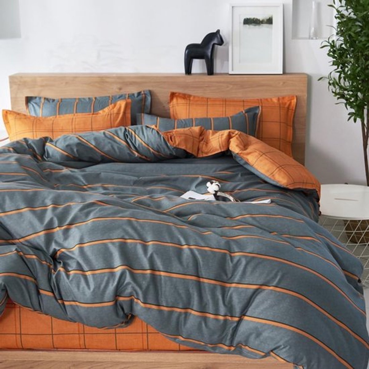 OmGoods - Dailygoody - Beddengoedset - Microvezel - Zacht en ademend - Oranje Grijs
