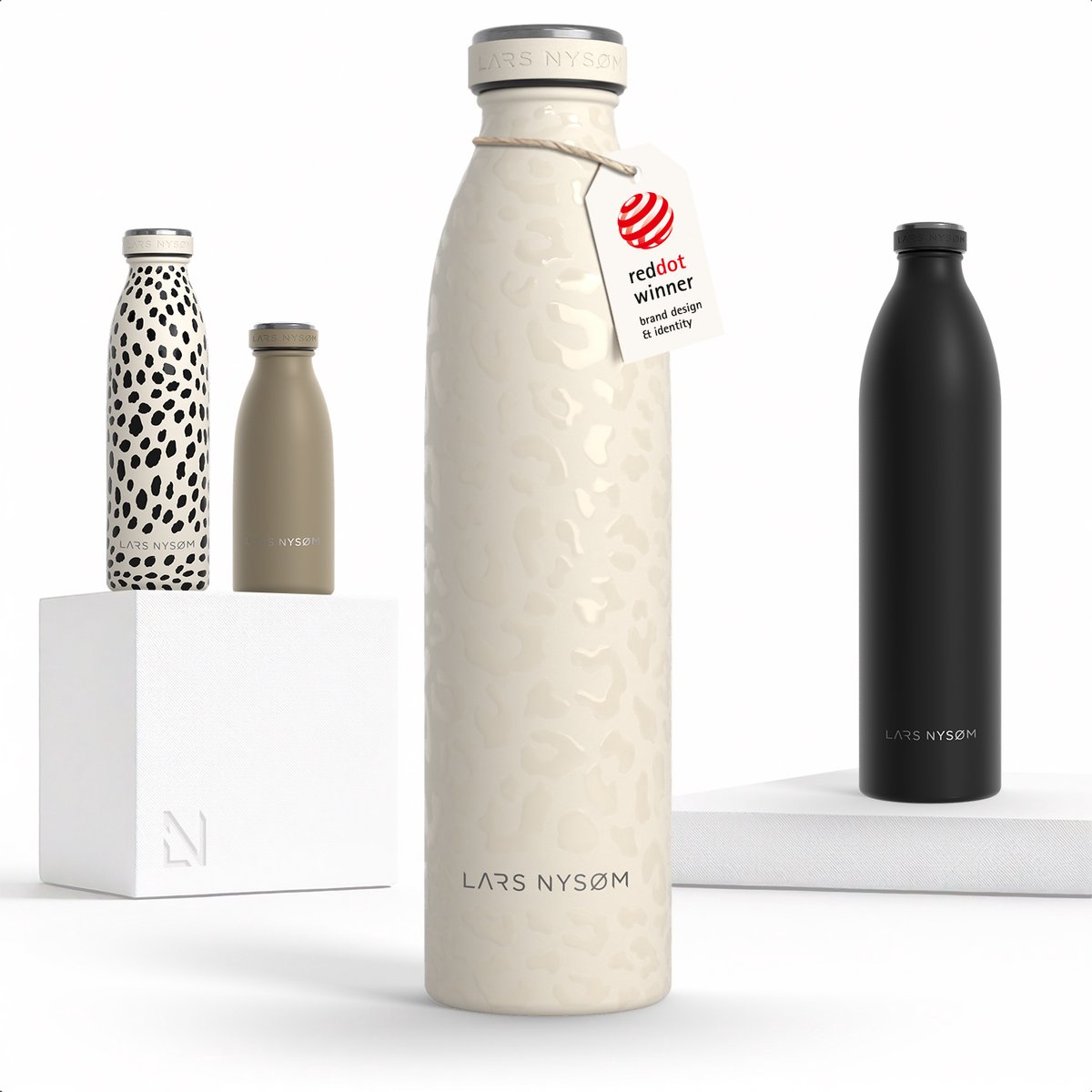 LARS NYSØM Ren Roestvrijstalen drinkfles 750ml - BPA-vrije geïsoleerde waterfles 0,75 Liter (Cream Beige/Leopard/Gloss)