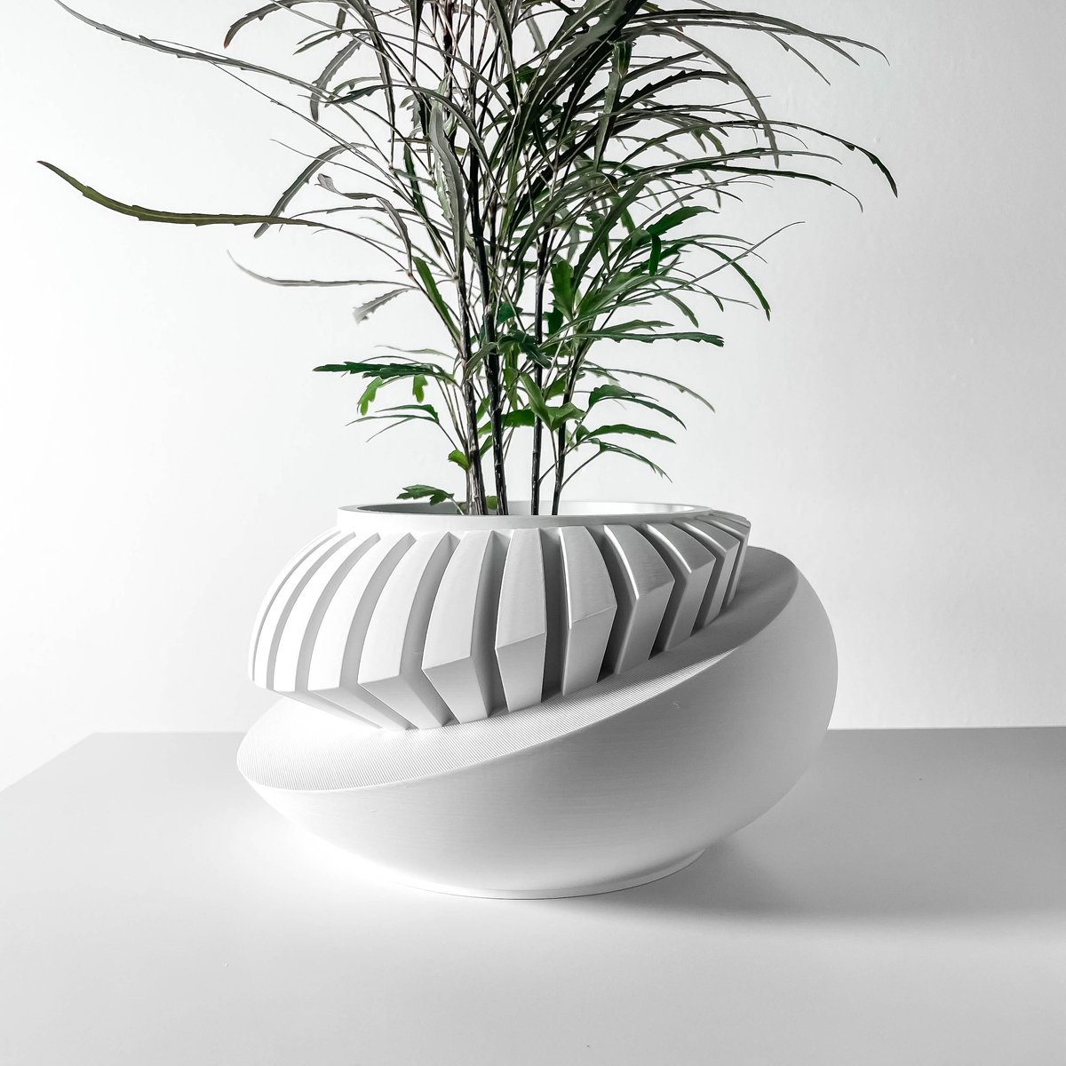 Skushy Luxar Bloempot - Moderne Designpot voor Kamerplanten - Sculpturale Plantenpot voor Woonkamer en Kantoor - Premium Woondecoratie