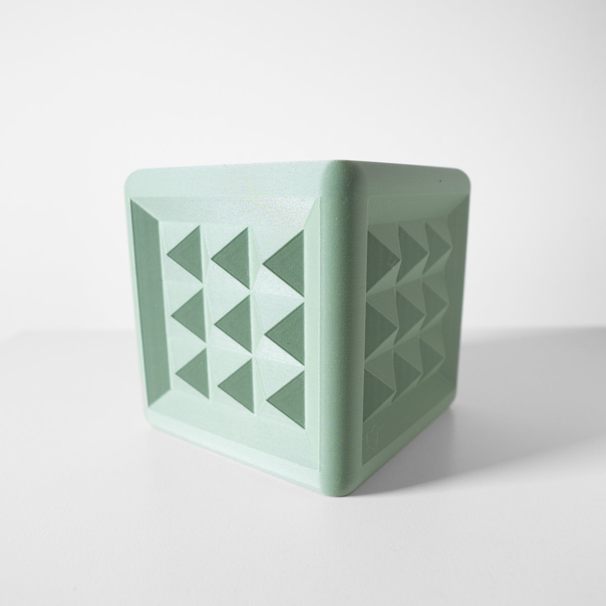 Skushy Novosquare Bloempot - Moderne Designpot voor Kamerplanten - Sculpturale Plantenpot voor Woonkamer en Kantoor - Premium Woondecoratie