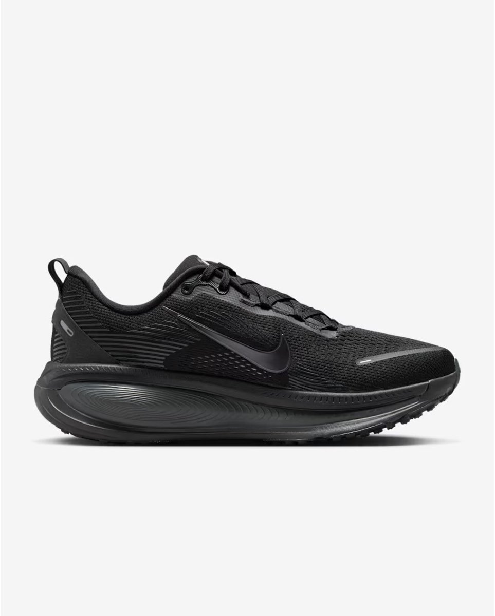 Nike Vomero 18 Hardloopschoenen Man Zwart