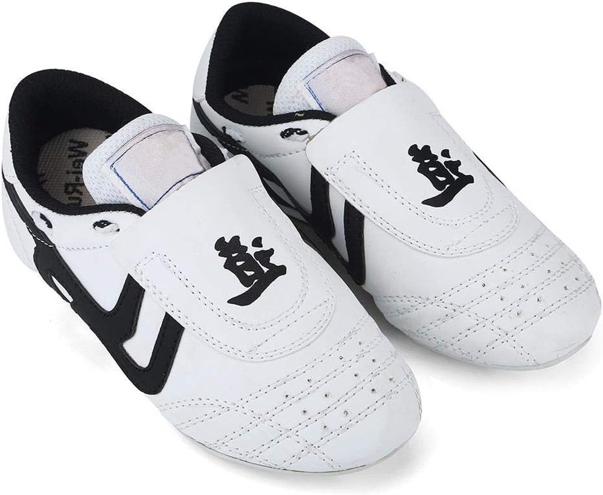 Lichte en Ademende Taekwondo Schoenen voor Martial Arts, Geschikt voor Taekwondo, Boksen en Kung Fu