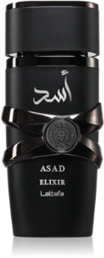 Zwarte fles met zilverkleurige details en de tekst 'ASAD ELIXIR Lattafa' erop.