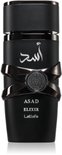 Zwarte fles met zilverkleurige details en de tekst 'ASAD ELIXIR Lattafa' erop.