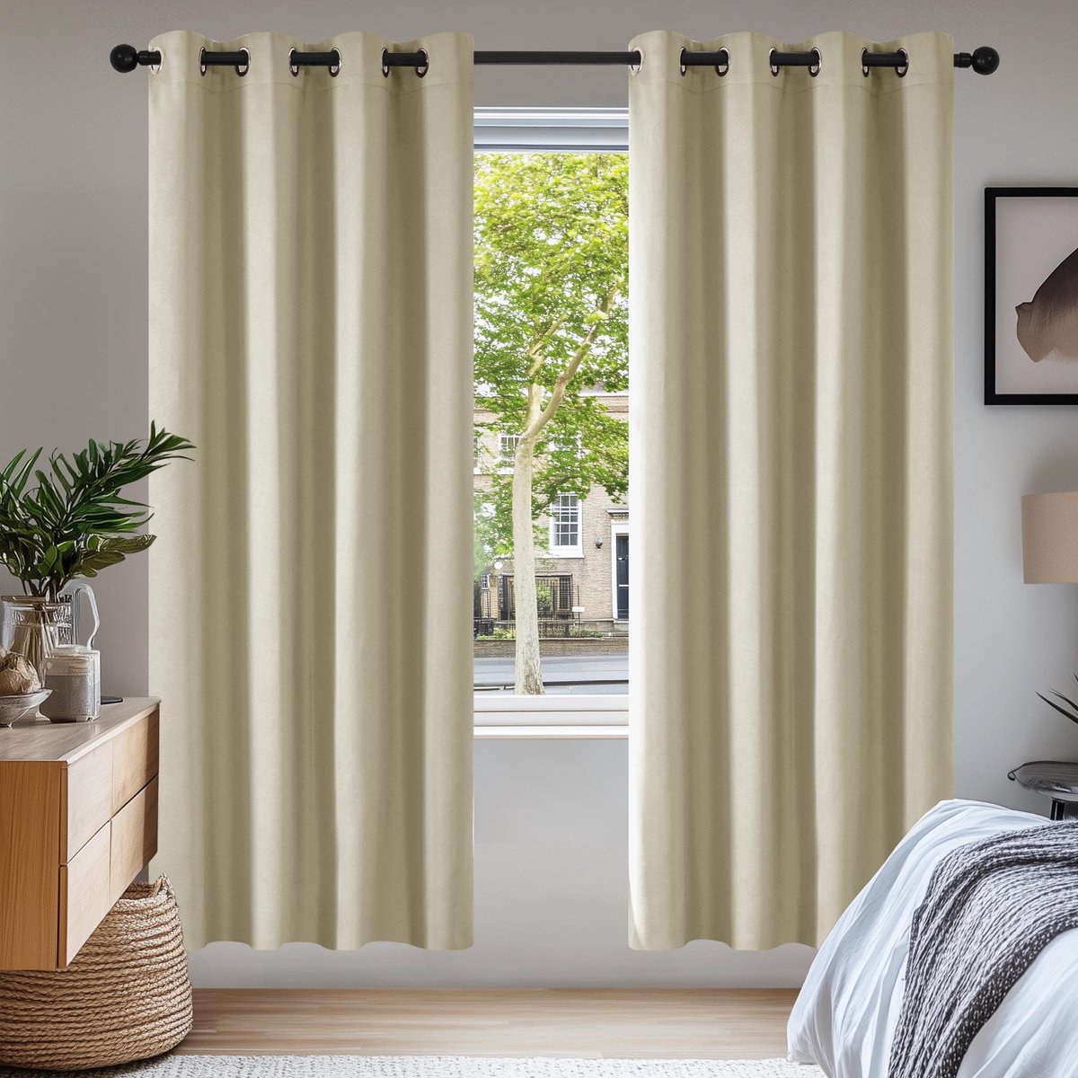 Famanu Warmte-isolerende verduisteringsgordijnen, set van 2 stuks, 140x210 cm, donkerbeige, modern design met oogjes