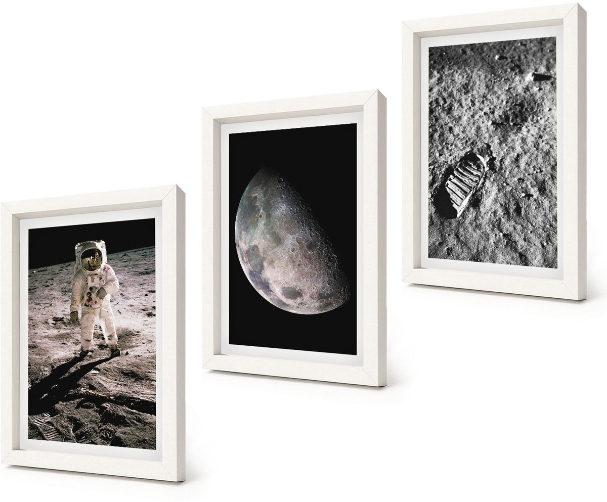Coloray 3-Delige Schilderij Set - Foto's van astronautenvoetafdrukken op de maan - 20x30 - Stijlvolle Muurdecoratie - Slaapkamer