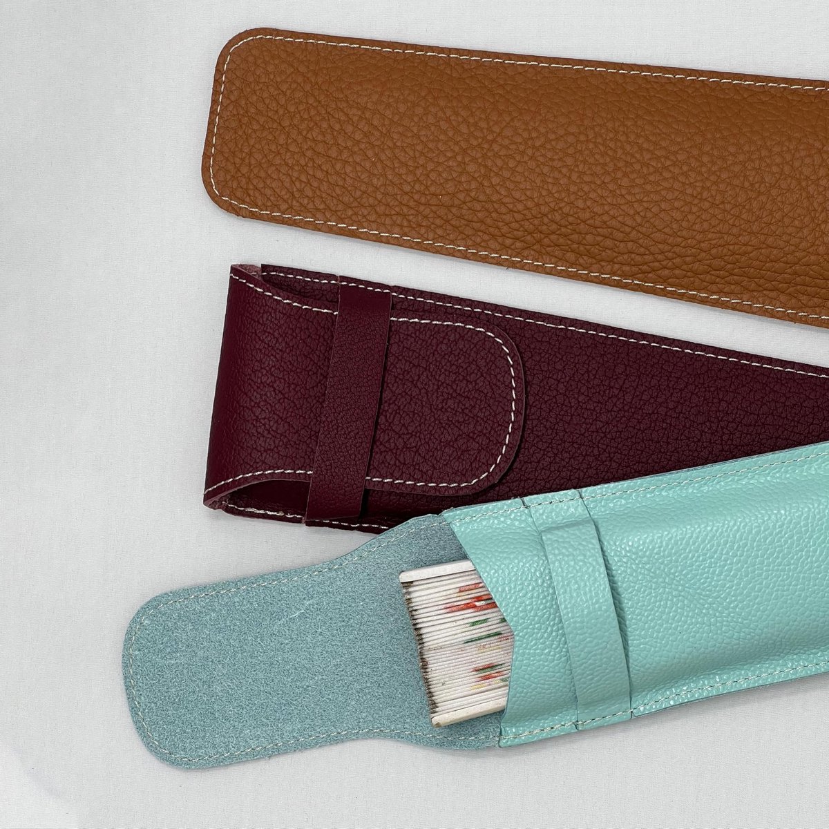 Waaierhoes met flap 25 cm - luxe leren etui - beschermhoes voor opvouwbare waaier - compact bruine fan sleeve - ShopVlot