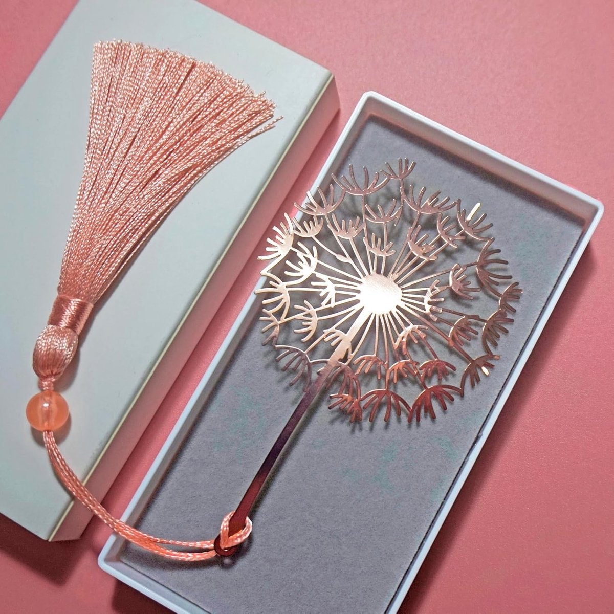 Metalen Bladwijzer met Kwast - Paardenbloem - 8,9 x 5,3 cm - Duurzaam Messing met Geschenkdoos - Voor Vrouwen en Studenten