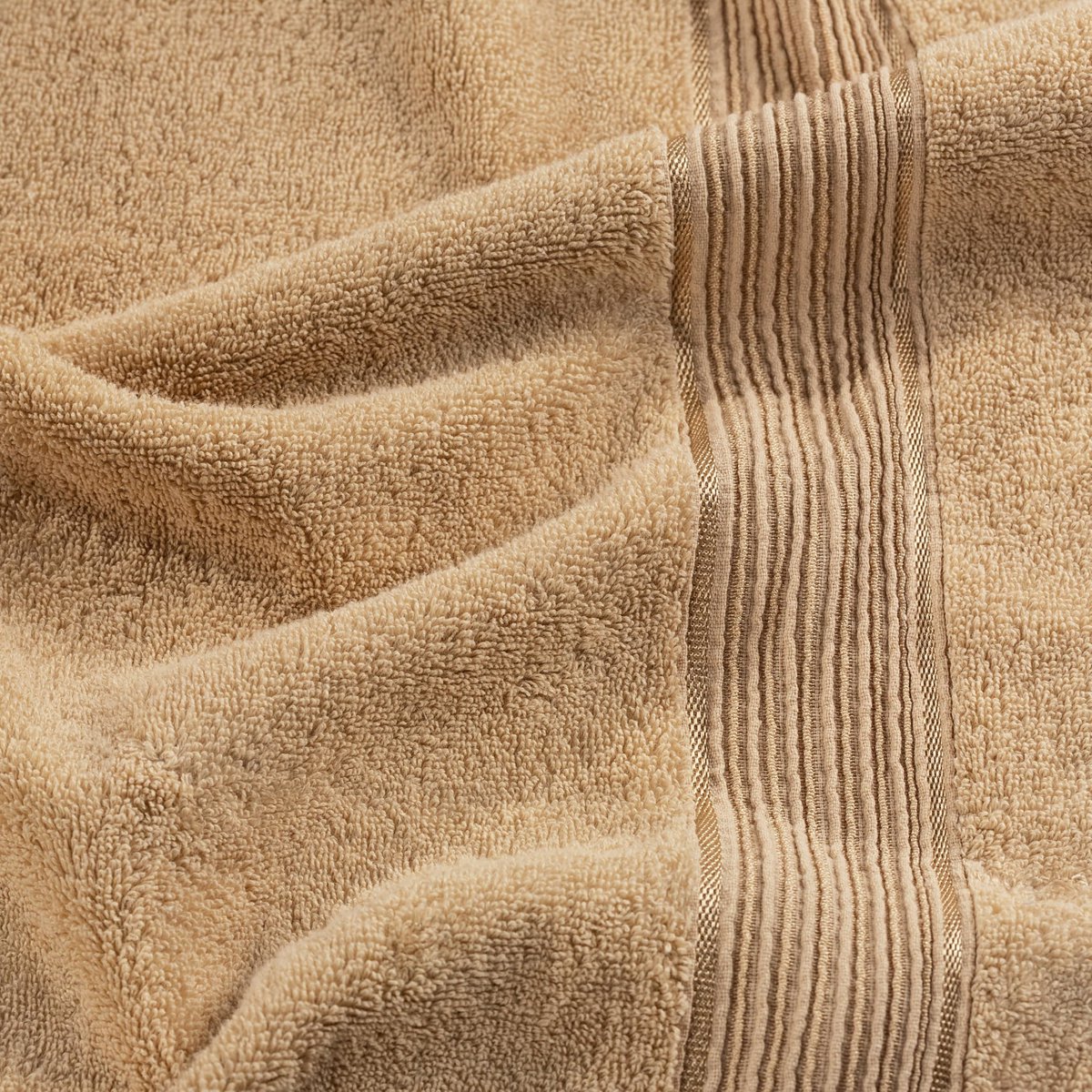 SnelShoppen - Comfort Set van 2 Badhanddoeken 70 × 140 cm – 100% Katoen, Extra Zacht, Zeer Absorberend & Sneldrogend, Beige voor Thuis, Sport en Welln