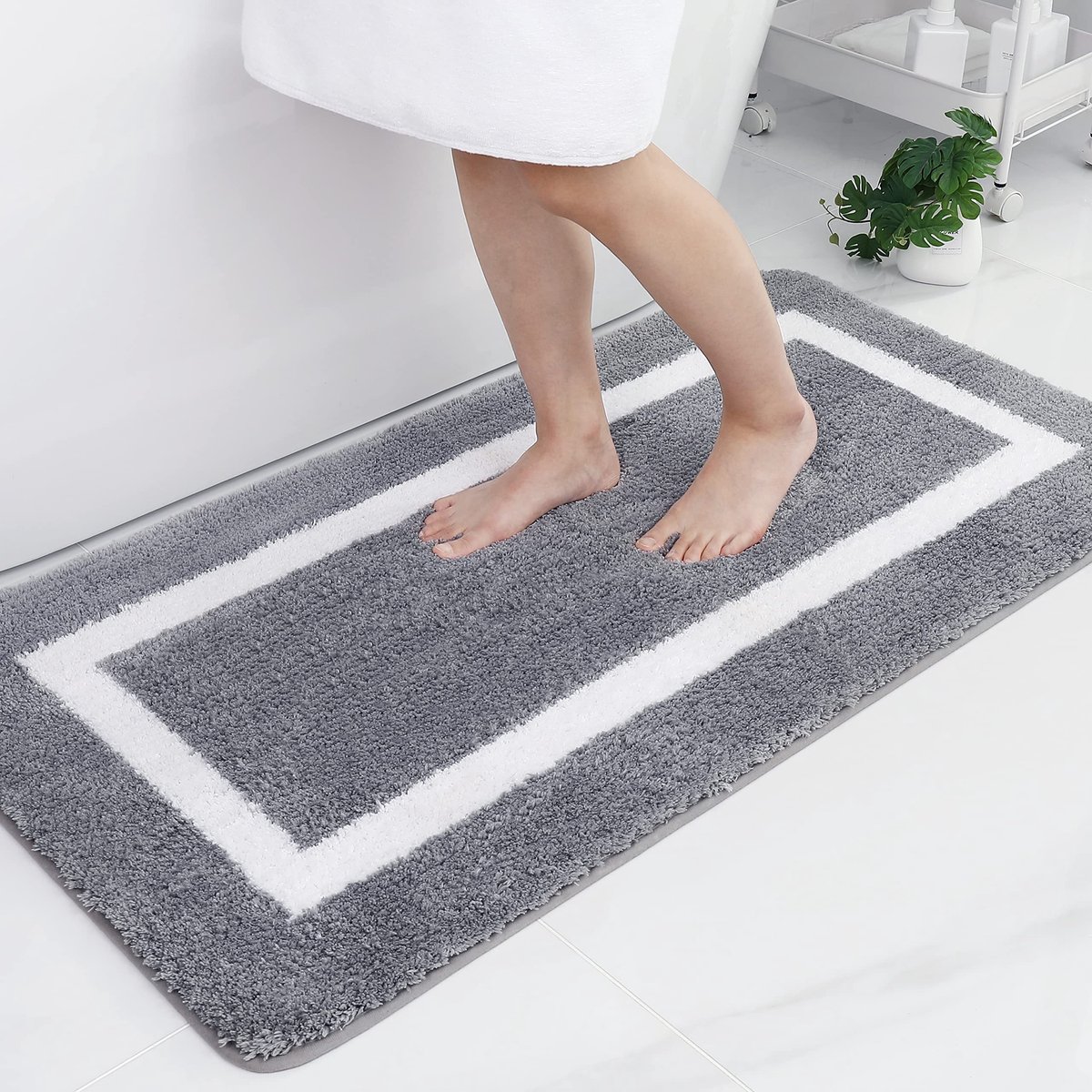 Omgoods- Badmat Antislip - Wasbaar Microvezel - 60 x 120 cm - Zacht - Grijs - Ideaal voor Badkamer - Badmatten