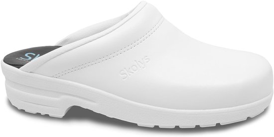 Witte Skolys klomp, close-up zijaanzicht met logo op de zijkant.
