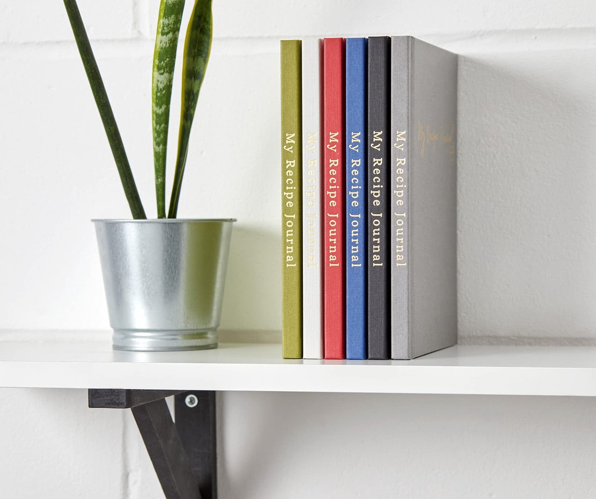 SnelShoppen - BYANIKA Receptenboek voor Eigen Recepten - Gitzwart Kookboekdagboek met Harde Kaft - Blanco Notitieboek om in te Schrijven - Kookorganis