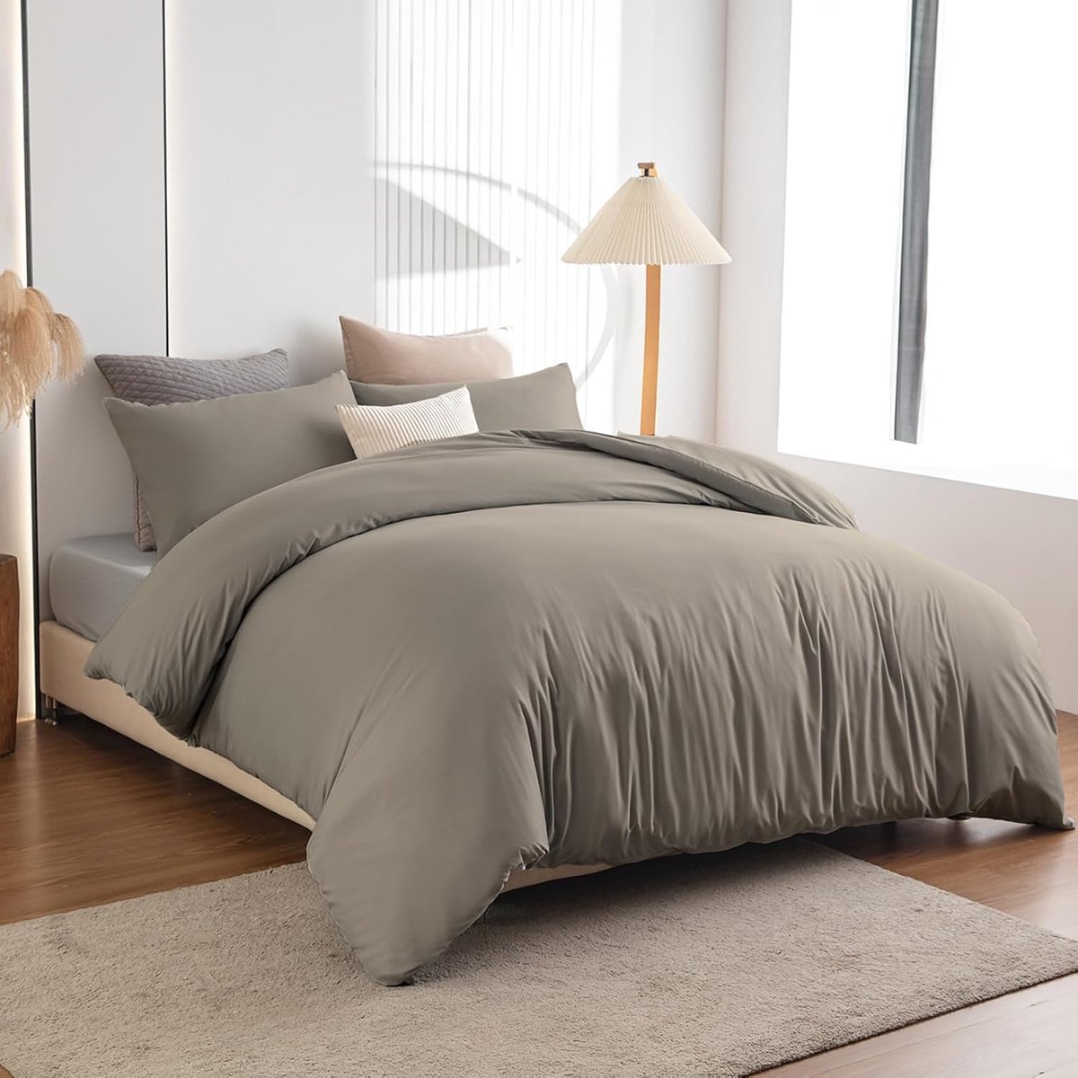 SnelShoppen - Luxe Microfibre Bedlinnen Set 135 x 200 cm - Non-Iron en Kreukvrij - Taupe - 1 Duvet Cover en 1 Kussenhoes 80 x 80 cm