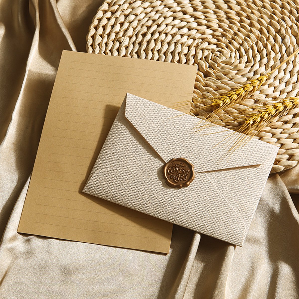 Luxe 6-delige set van enveloppen en briefpapier met linnenstructuur en lakzegels – perfect voor doe-het-zelfprojecten, huwelijksuitnodigingen, bruiloften op het gemeentehuis, foto's en ansichtkaarten.-Wit