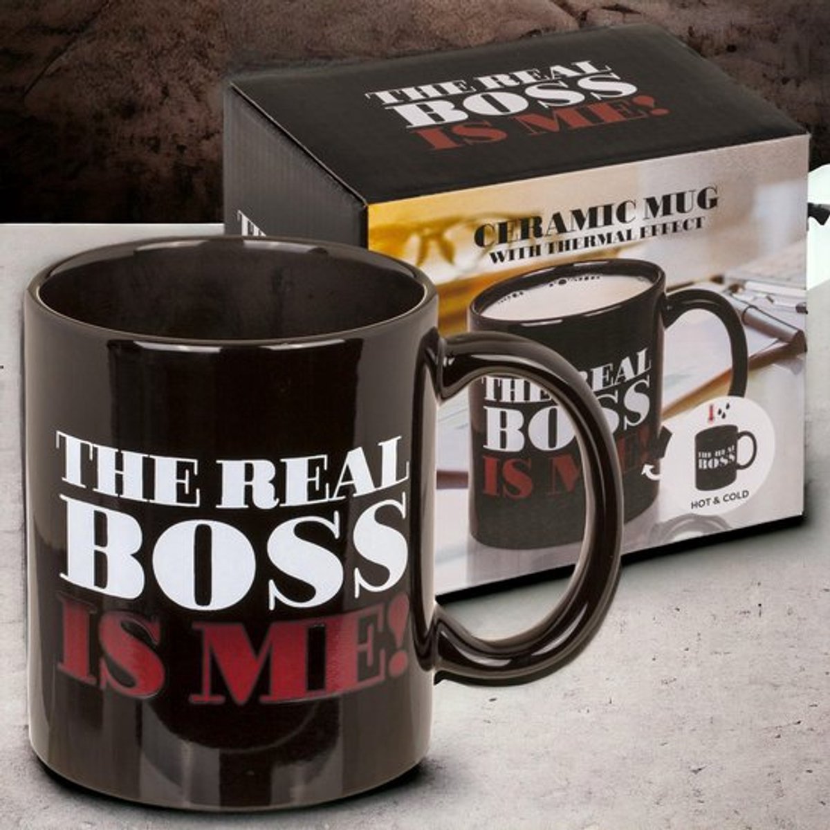 The Real Boss koffiemok van keramiek met 11oz inhoud en kleurveranderend effect voor een opvallende en persoonlijke koffiepauze