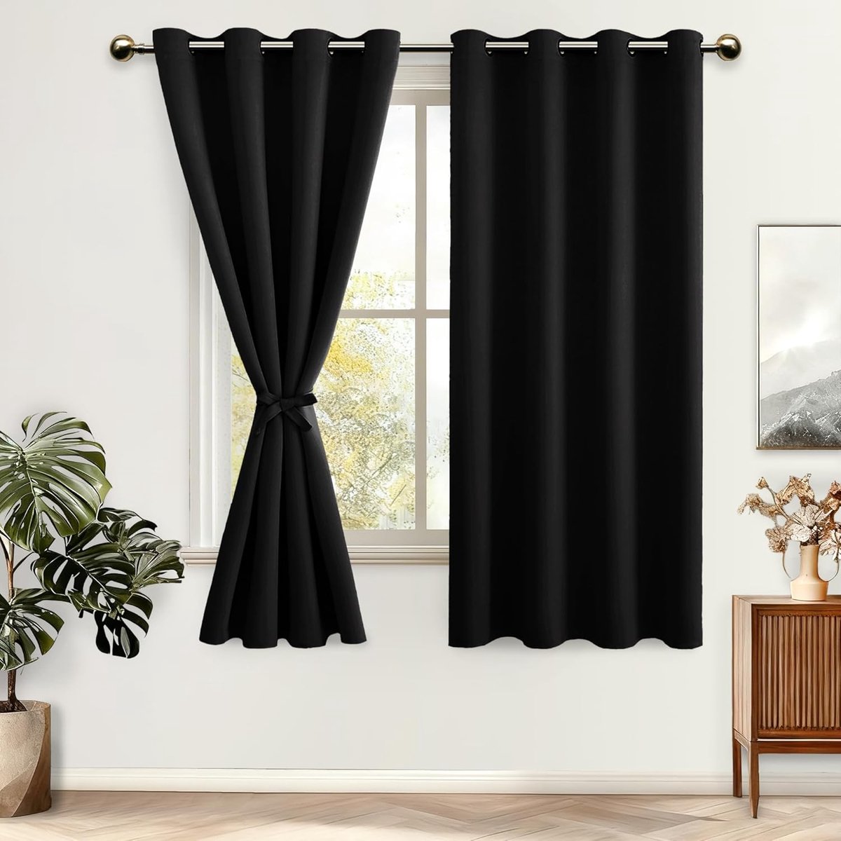 Set van 2 Verduisteringsgordijn met Ringen Kant en Klaar，Thermische Gordijnen met Gordijn Tiebacks voor Woonkamer, Keuken, 140x175 cm (B x H), Zwart