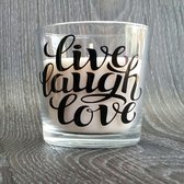 Witte geur kaars (vanille) met de tekst "Live laugh love"