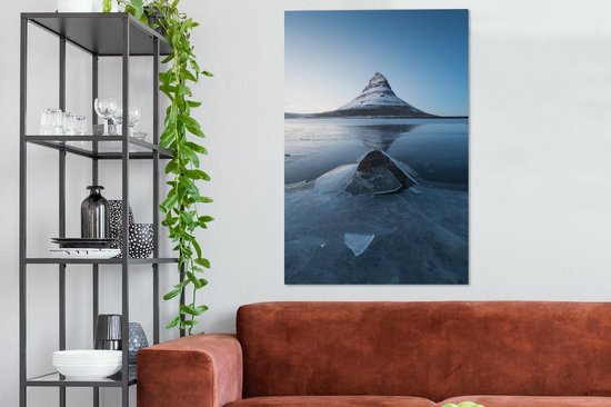 La montagne Kirkjufell à Snaefellsnes en Islande Toile 80x120 cm - Tirage photo sur toile (Décoration murale salon / chambre)