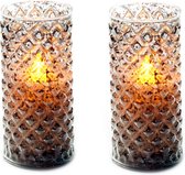 2x stuks luxe led kaarsen in zilver glas D7,5 x H15 cm - met timer - Woondecoratie - Elektrische kaarsen