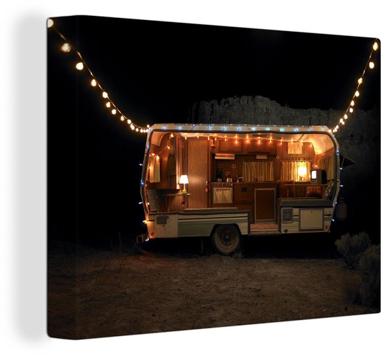 Tableau sur toile Une caravane avec éclairage - 120x90 cm - Décoration murale
