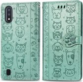 Voor Galaxy A11 Mooie kat en hond reliëfpatroon Horizontale flip lederen tas, met houder & kaartsleuven & portemonnee & cartoon sluiting & lanyard (groen)