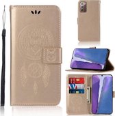 Voor Samsung Galaxy Note 20 Windgong Uil Embossing Patroon Horizontale Flip Leren Case, met Houder & Kaartsleuven & Portemonnee (Goud)