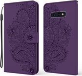 Voor Samsung Galaxy S10e Pauw Reliëfpatroon Horizontale Flip Leren Case met Houder & Kaartsleuven & Portemonnee & Lanyard (Paars)