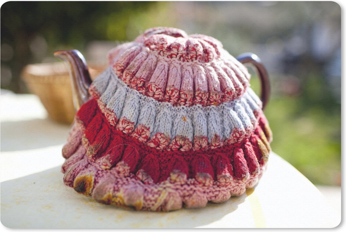 Muismat - Mousepad - Theemuts over een paarse theepot - 27x18 cm