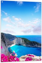 Tuinposter – Navagio Stranden op Zakynthos, Griekenland - 80x120cm Foto op Tuinposter  (wanddecoratie voor buiten en binnen)