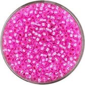 9272-4 Rocailles roze zilveren kern 2.6mm