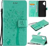 Voor Samsung Galaxy A32 5G Tree & Cat Pattern Pressed Printing Horizontale Flip PU Leather Case met houder & kaartsleuven & portemonnee & Lanyard (groen)