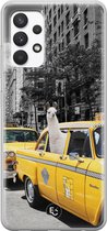 Samsung Galaxy A32 4G siliconen hoesje - Lama in taxi - Soft Case Telefoonhoesje - Grijs - Print