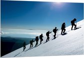 Forex - Rij Bergbeklimmers op Berggebied - 150x100cm Foto op Forex