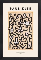 JUNIQE - Poster in houten lijst Klee - Comedians' Handbill -60x90