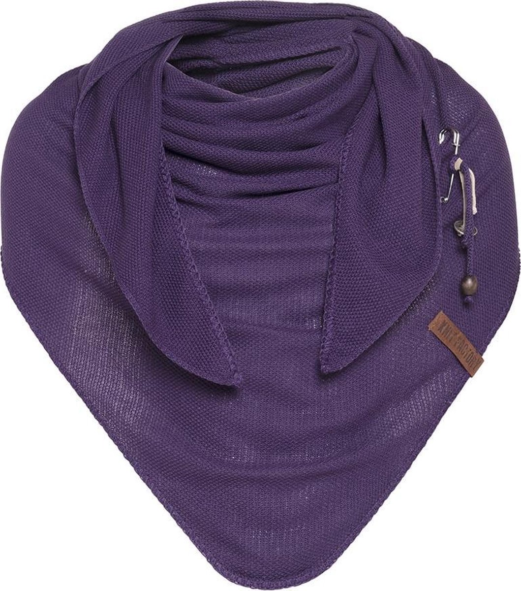 Knit Factory Lola Gebreide Omslagdoek - Driehoek Sjaal Dames - Katoenen sjaal - Luchtige Sjaal voor de lente, zomer en herfst - Stola - Purple - 190x85 cm - Inclusief sierspeld
