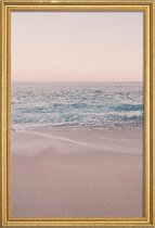 JUNIQE - Poster met houten lijst Rosegold Beach Morning -60x90 /Blauw