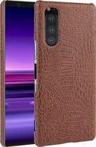 Sony Xperia 5 Hoesje - Mobigear - Croco Serie - Hard Kunststof Backcover - Bruin - Hoesje Geschikt Voor Sony Xperia 5