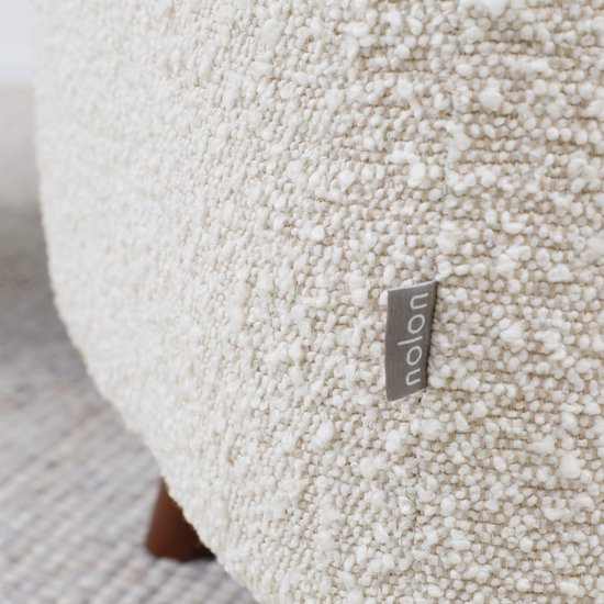Nolon Pouf Julia Beige - Bouclé - Carré - Sur Pieds - Repose-pieds